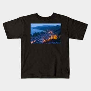 Old town, dusk, Bacharach, Middle Rhine, Rhine, evening Kids T-Shirt